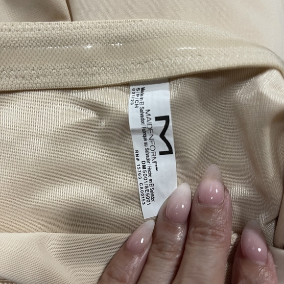 Nwt Maidenform High-Waist Thigh Slimmer Shapewear in Color Latte Lift Size SMALL - Picture 10 of 16